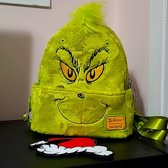 Dr. Seuss' How the Grinch Stole Christmas Furry Loungefly Backpack - Picture 2 of 6